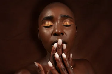 Elegant Golden Serenity