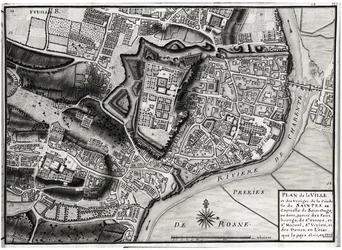 Map of Saintes, capital of Saintonge, from Receuil des Plans de Saintonge, 1716