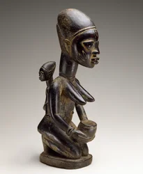 Mother and child figure, Nigeria, late 19th century