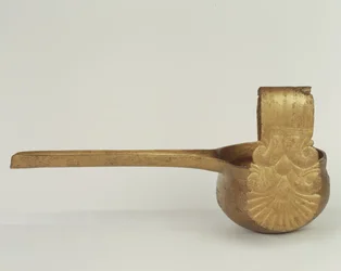 Ritual vessel for pouring libation