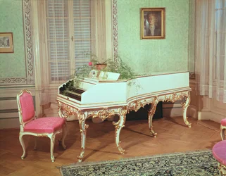 Room with the harpsichord used by Mozart in Prague