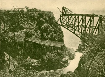 Building the Zambesi Railway Bridge