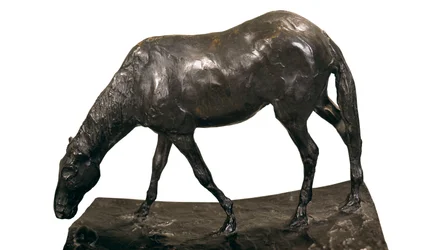Horse at the trough, sculpture by Edgar Degas