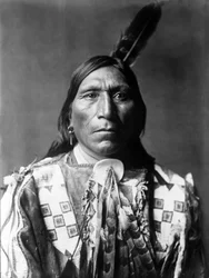 Little Hawk, Brule man, South Dakota, photo Edward S. Curtis