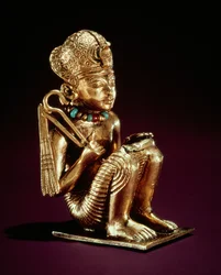 Pendant representing Amenophis III, from the tomb of Tutankhamun, New Kingdom