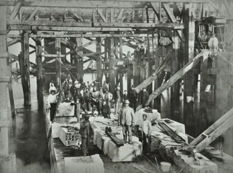 Blackfriars Bridge: Construction Workers, 1869