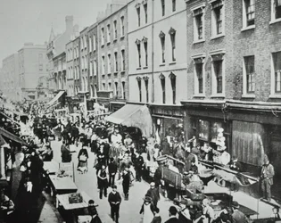 Brick Lane Market: general view, 1895