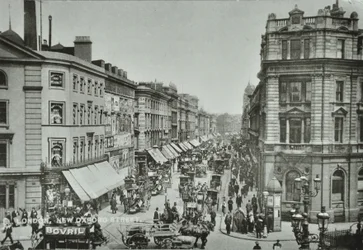 New Oxford Street: looking east from Saint Giles Circus, 1895