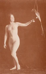 Nudist Art: Coaxing