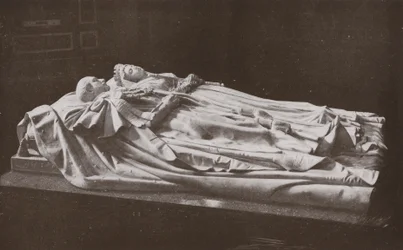 Recumbent Figures of Queen Victoria and the Prince Consort in Frogmore Mausoleum