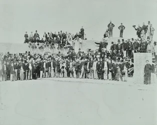 Southern Outfall Sewer, Crossness: dignitaries at the site
