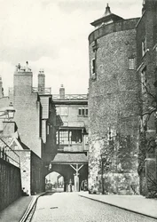 Tower of London, Bell Towers and Byward