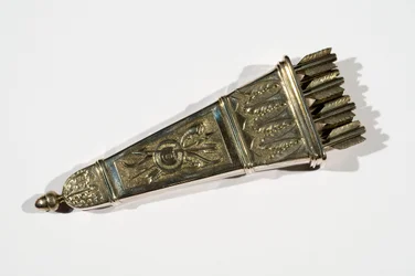 Case containing ornamental arrows