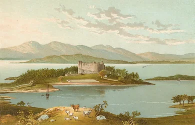 Dunstaffnage Castle and Loch Etive