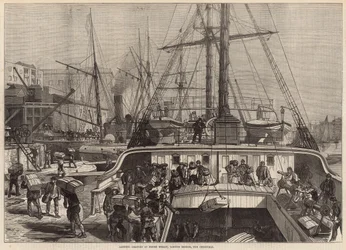 Landing Oranges at Fresh Wharf, London Bridge, for Christmas