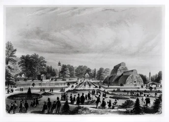 Visitors Viewing the Palm House at Kew Palace, c.1860s