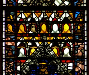 Window w41 depicting bells