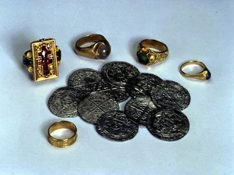 Rings from the Thame Hoard and Ten Silver Groats Found in the River Thame, Terminal Date 1457