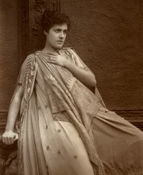 Julia Neilson, British Actress, 1888