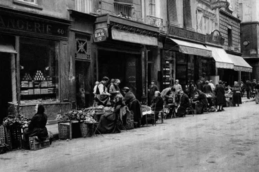 Vegetable sellers in the Central Market quarter, Paris