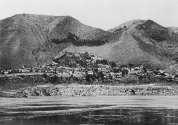 Kueichoufu, Szechuan, The Town of Kueichou on the Yangtze