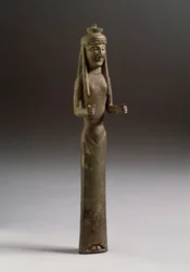 Figure of Offeror. Bronze sculpture, Italy 550 BC. Florence, Museo Archeologico