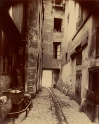 Old Courtyard, 22 rue Quincampoix