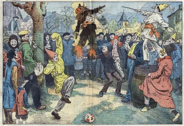 Old customs: the cremation of 