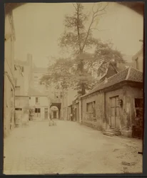 Old Carmelite Convent, Rue Saint-Jacques, To Disappear