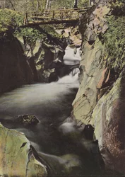 Luchon, Bonneau Chasm