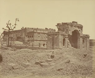 Gateway and Banqueting Hall, Lucknow
