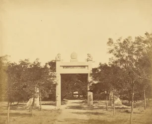 Tomb near Pa-li-k