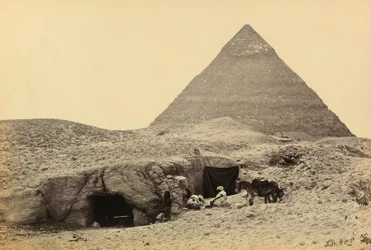 Egypt and Palestine: pyramids of Kefren and tombs in the fortress at Giza, Upper Egypt