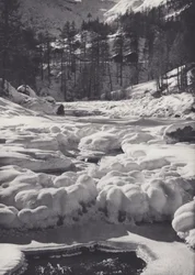 Pennine Alps: Frozen Stream