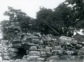 Building of the Eland Antelope Paddock at London Zoo, June 1924