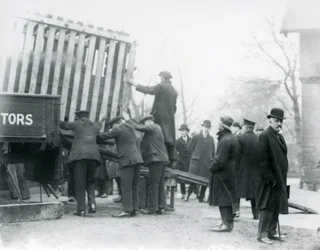 Unloading of the Newly Arrived Indian Rhinoceros, London Zoo, 1924