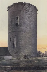 Alluyes, Dungeon of the Old Chateau, West Side