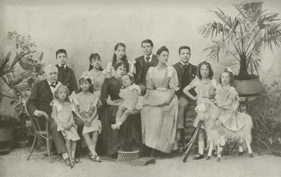 Ferdinand De Lesseps, with his wife and children