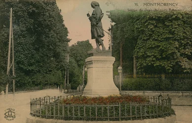 Montmorency - Statue of Jean-Jacques Rousseau