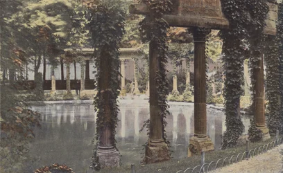 Paris, Parc Monceau, Naumachia