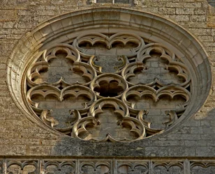 Rosette on the west façade