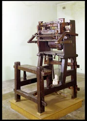 First loom for weaving stockings, 1750