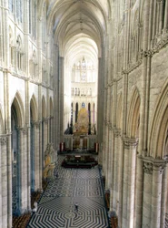 Interior of the Cathedrale de Amiens (Somme 80)