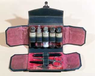 Medical Case with Instruments and Medicines, Early 19th Century