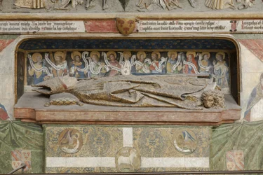 Monument of Adrien de Henencourt