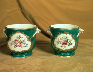 Pair of Sevres ice coolers, from the Frederick V Service, 1758