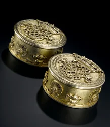 Silver-gilt small circular box with cover from the Lennoxlove toilet service, owned by Frances Teresa Stewart, Duchess of Richmond and Lennox: French, Paris, assayed between September 1672 and October 1674