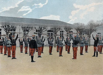 Special military school of Saint-Cyr (Saint Cyr), internal service: beginning of training