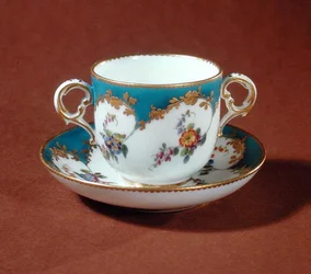 Tasse a toilette, Vincennes workshop