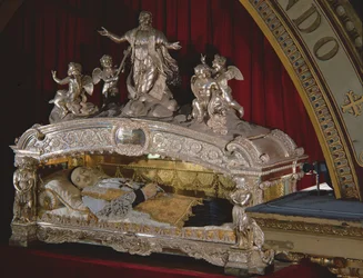 The shrine of St. Vincent de Paul (1581-1660) (silver)